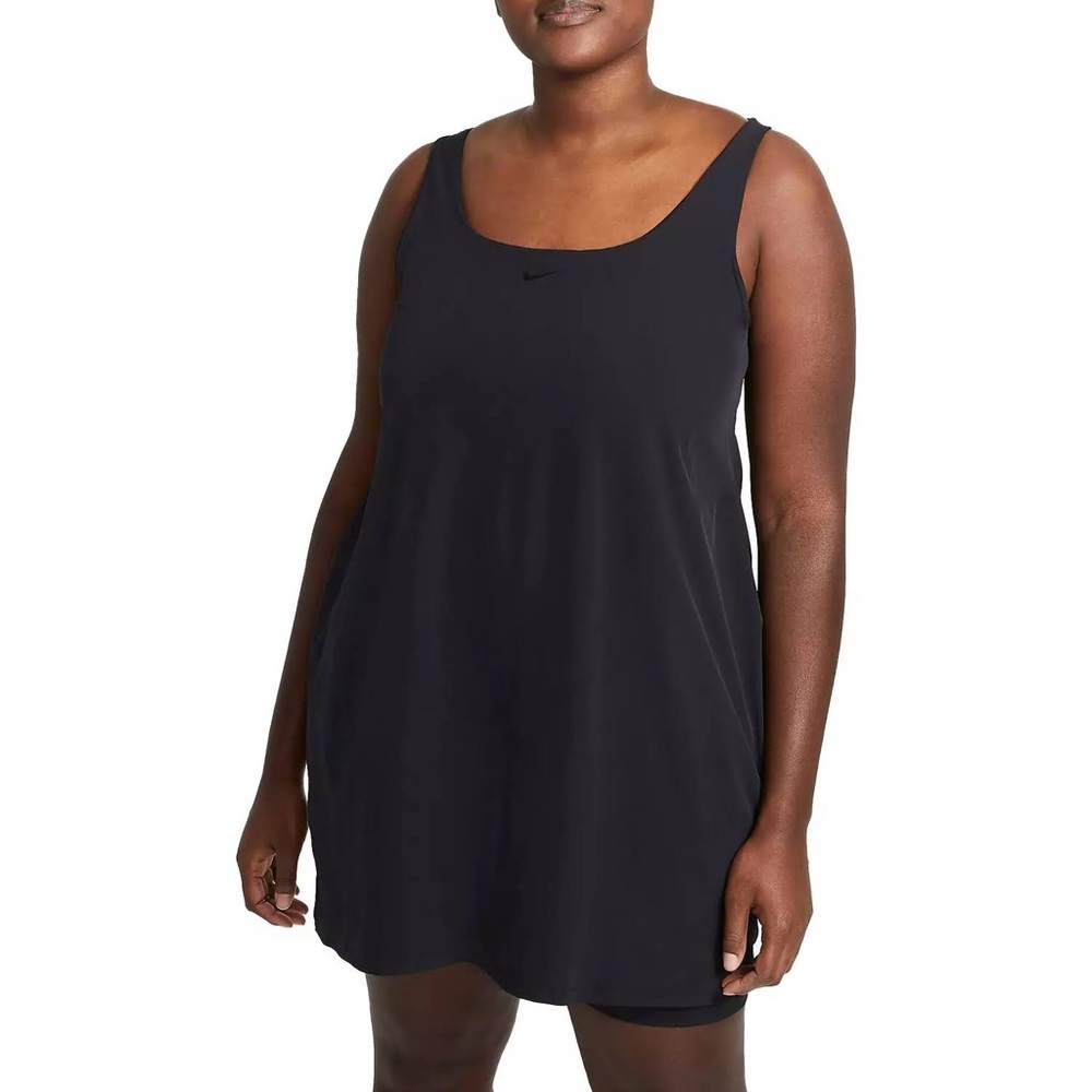 Nike Bliss Luxe Training Plus Size Black Mini Dress Size 1X NWT